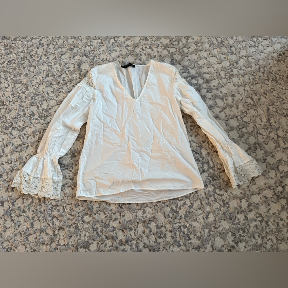 Zara Lace Bell Sleeve Blouse